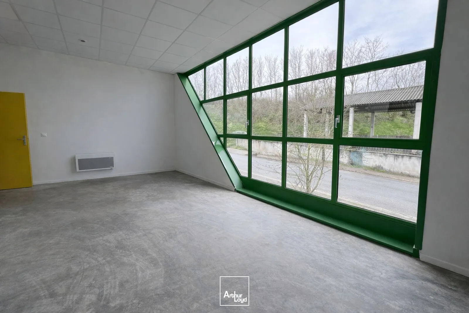 Locaux d'activité & Entrepôts - Vente - SAINT VICTOR SUR RHINS - 42630 - 790-790 - 7757772
