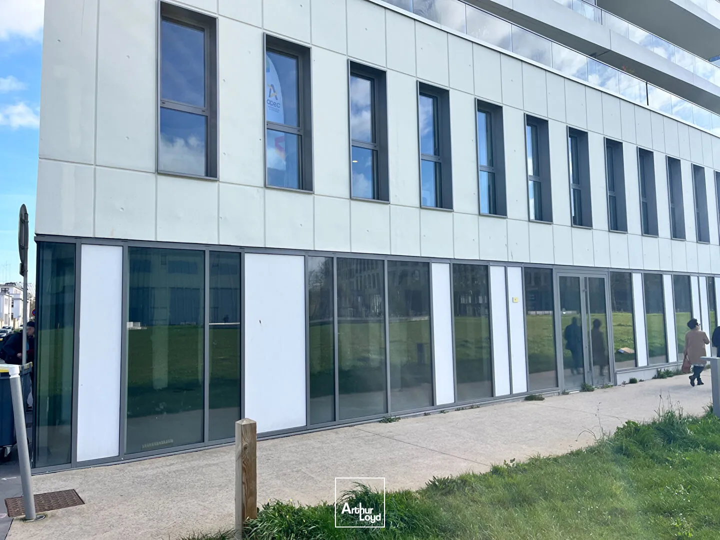Locaux commerciaux - Location - CAEN - 14000 - 176.24-176.24 - 7757935