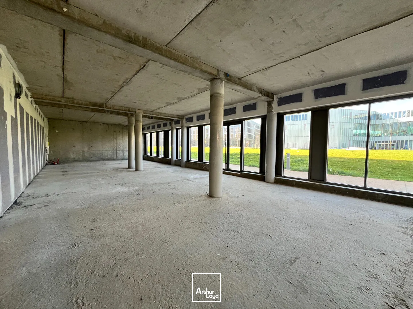 Locaux commerciaux - Location - CAEN - 14000 - 176.24-176.24 - 7757937