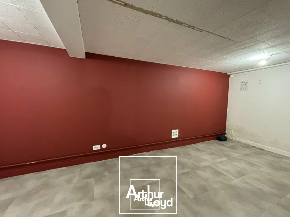 Locaux commerciaux - Location - BRIVE-LA-GAILLARDE - 19100 - 165-165 - 7758034