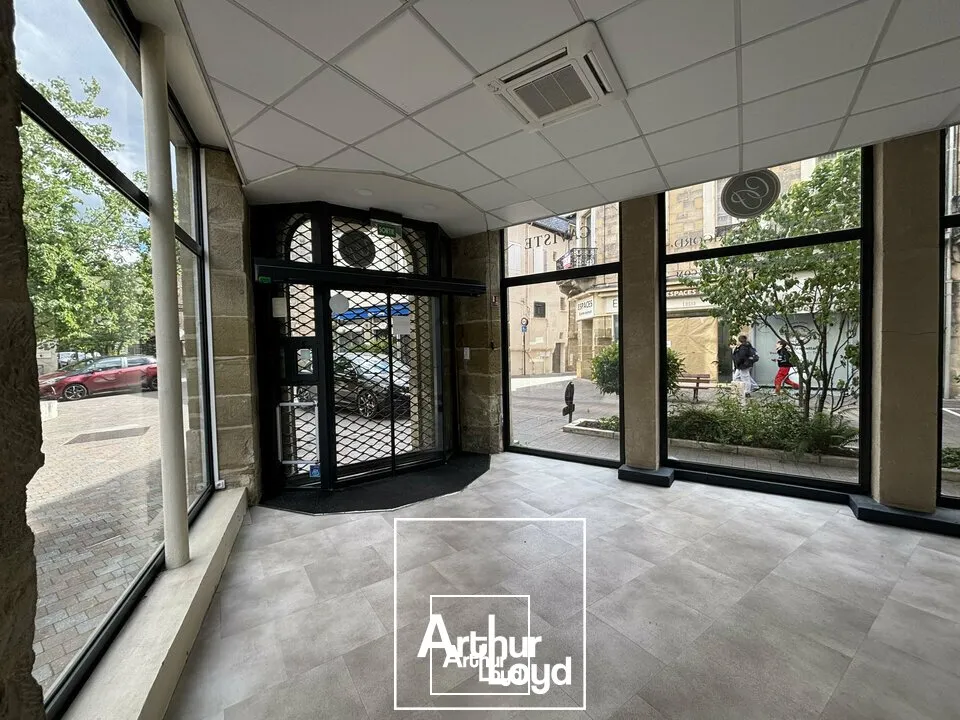 Locaux commerciaux - Location - BRIVE-LA-GAILLARDE - 19100 - 165-165 - 7758029