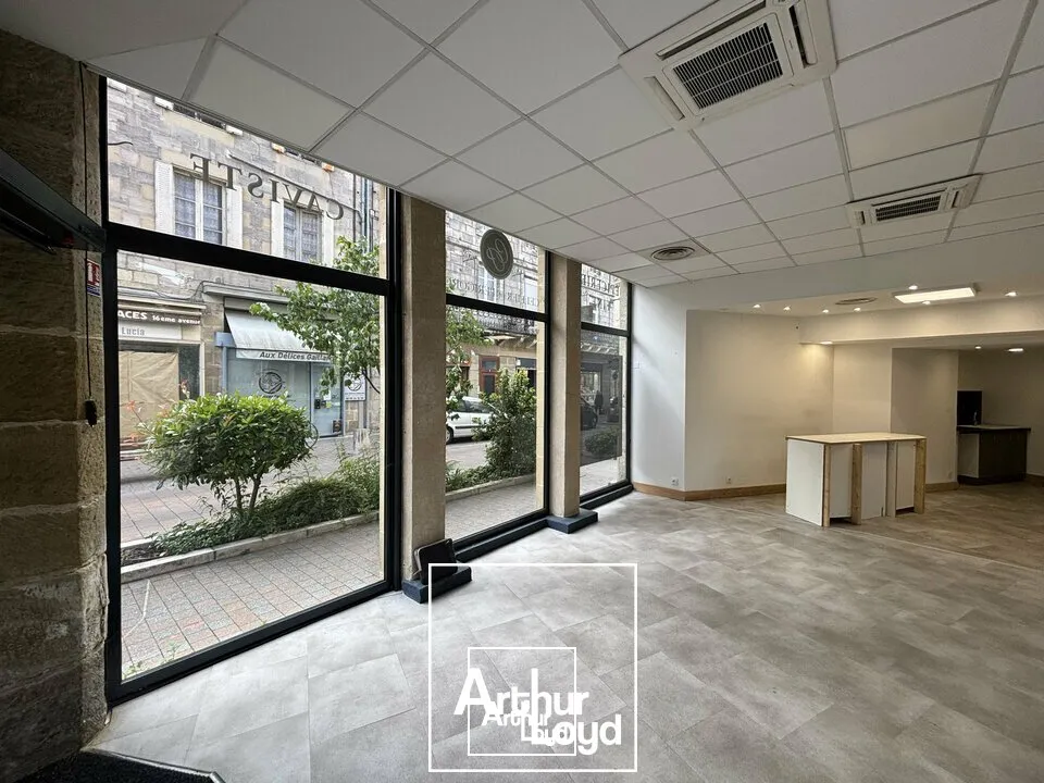Locaux commerciaux - Location - BRIVE-LA-GAILLARDE - 19100 - 165-165 - 7758030