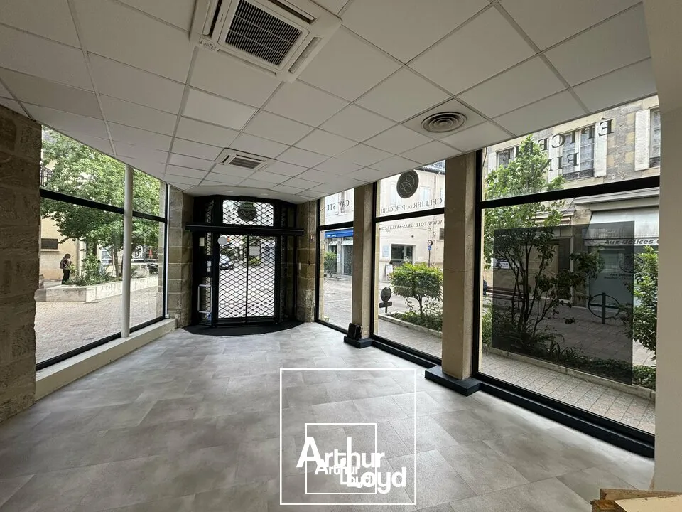 Locaux commerciaux - Location - BRIVE-LA-GAILLARDE - 19100 - 165-165 - 7758028