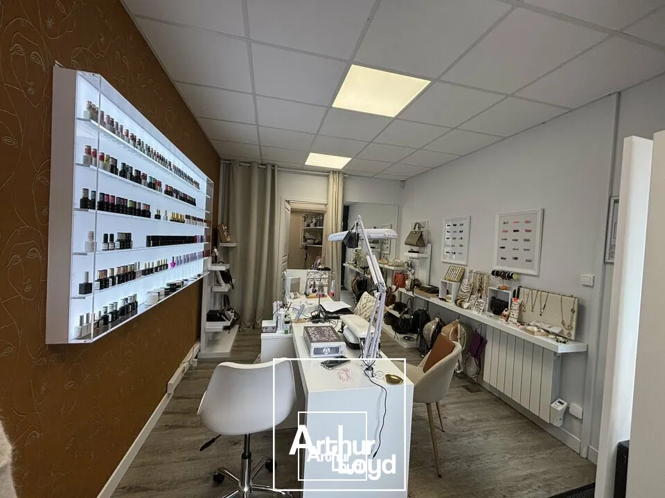 Locaux commerciaux - Location - BRIVE-LA-GAILLARDE - 19100 - 21-21 - 7758040