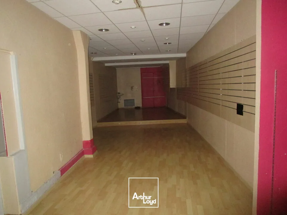 Locaux commerciaux - Location - CHALON SUR SAONE - 71100 - 100-100 - 7758046