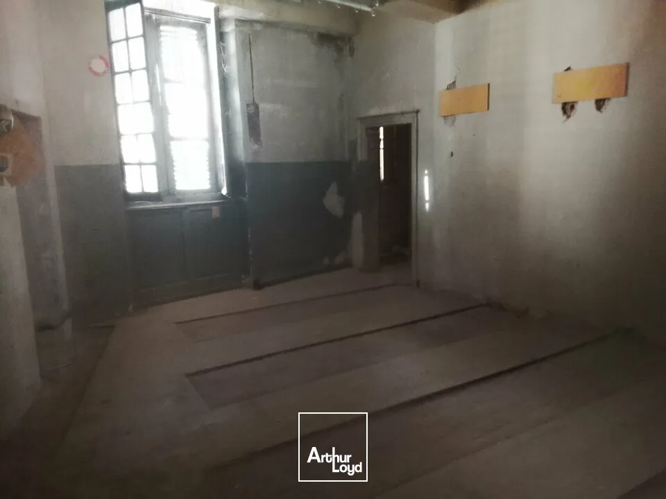 Locaux d'activité & Entrepôts - Vente - CHALON-SUR-SAÔNE - 71100 - 190-190 - 7758050