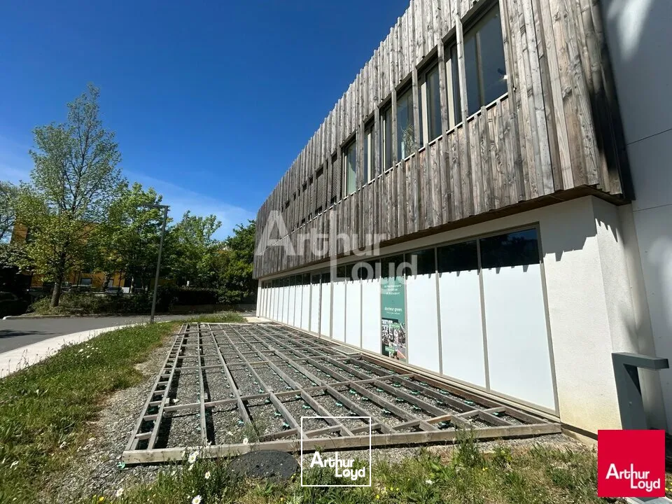 Locaux commerciaux - Vente - CESSON SEVIGNE - 35510 - 305-305 - 7758088