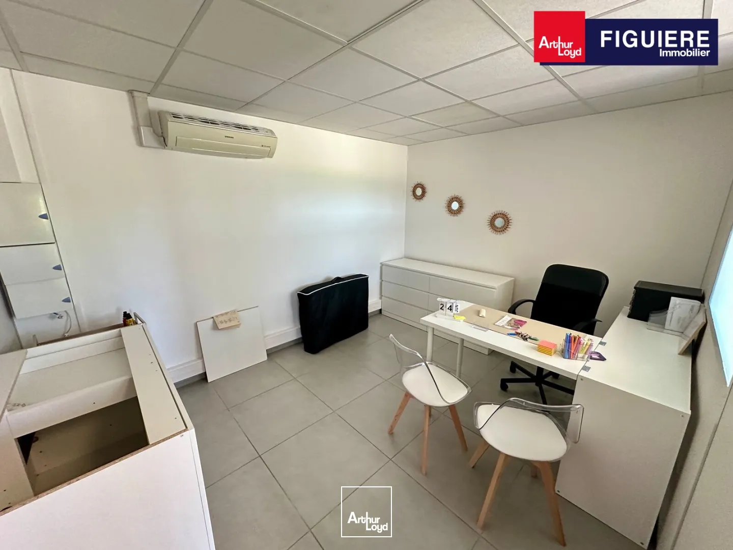 Bureaux - Location - MEYREUIL - 13590 - 51-157 - 7758170