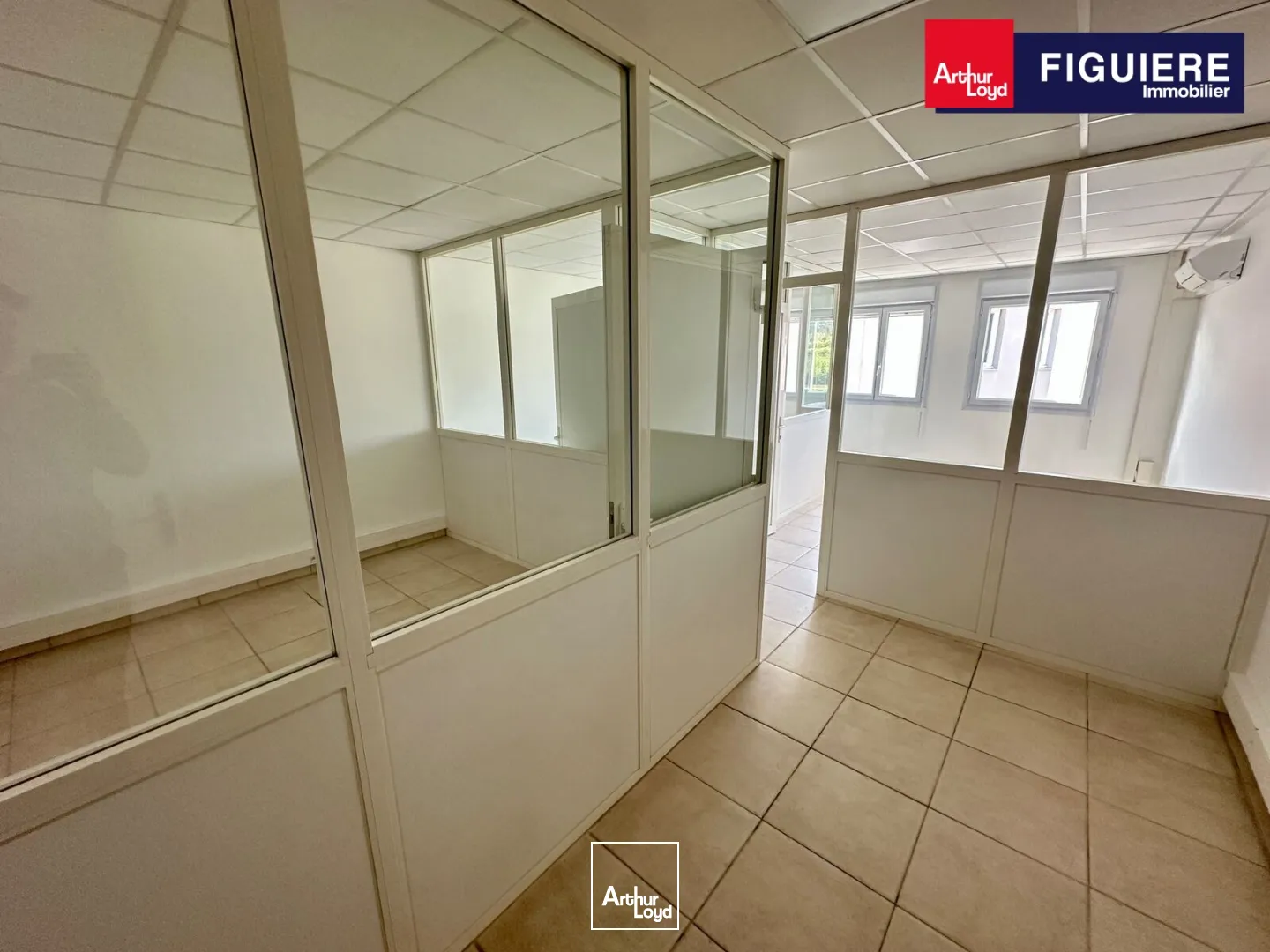Bureaux - Location - MEYREUIL - 13590 - 51-157 - 7758169