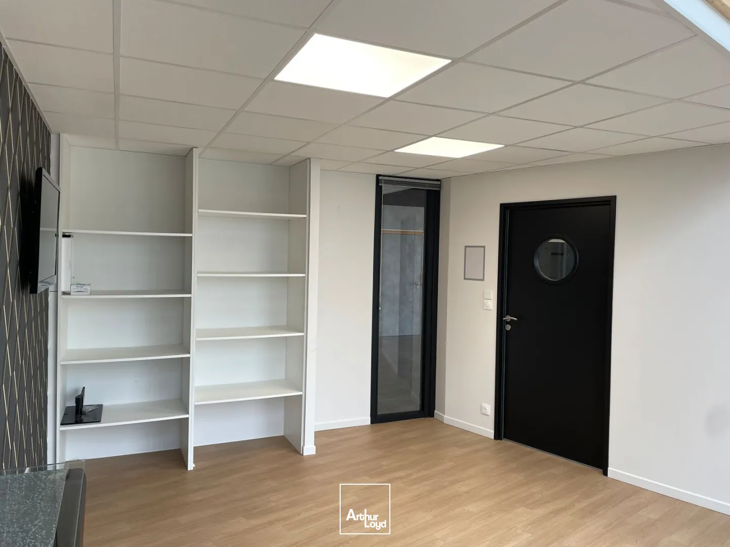 Locaux d'activité & Entrepôts - Location - SAINT AVE - 56890 - 225-225 - 7758305