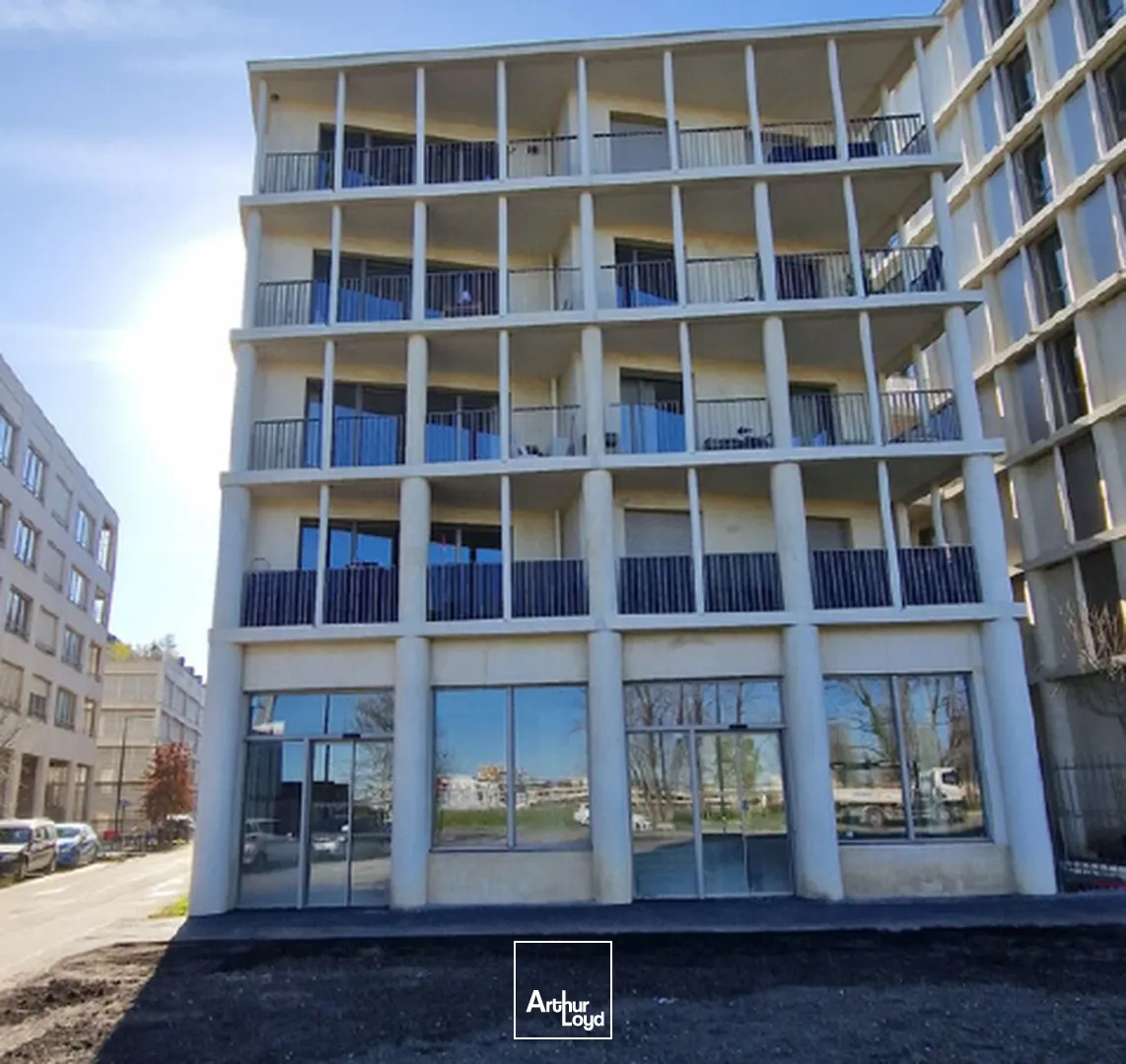 Locaux commerciaux - Location - BORDEAUX - 33100 - 122-122 - 7758321