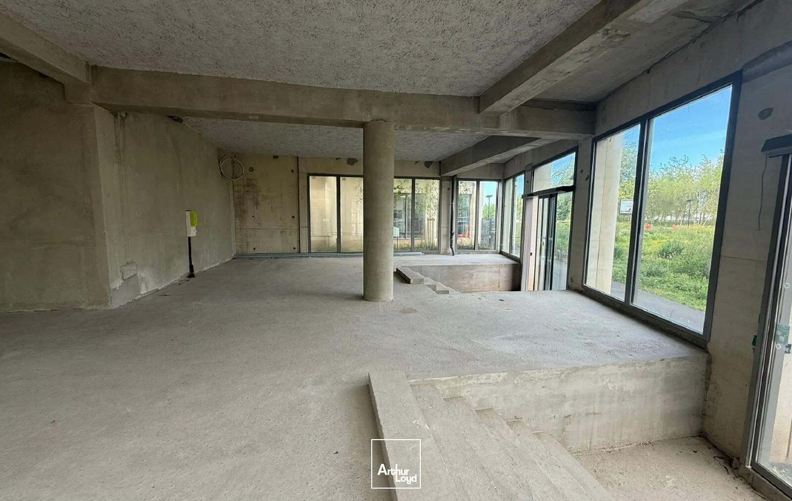 Locaux commerciaux - Location - BORDEAUX - 33100 - 122-122 - 7758317