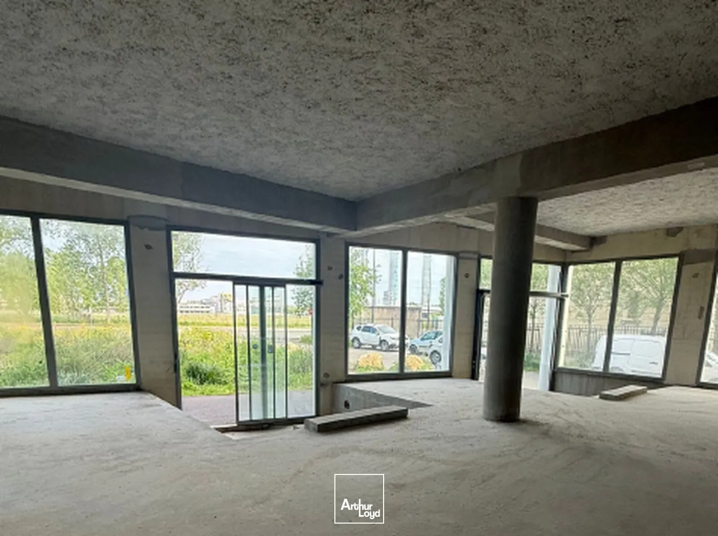 Locaux commerciaux - Location - BORDEAUX - 33100 - 122-122 - 7758318