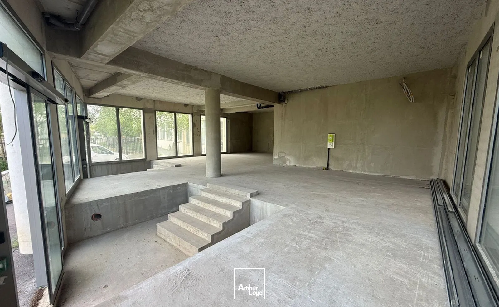 Locaux commerciaux - Location - BORDEAUX - 33100 - 122-122 - 7758320