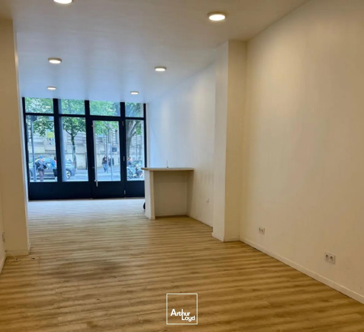 Bureaux - Location - BORDEAUX - 33000 - 120-120 - 7758337