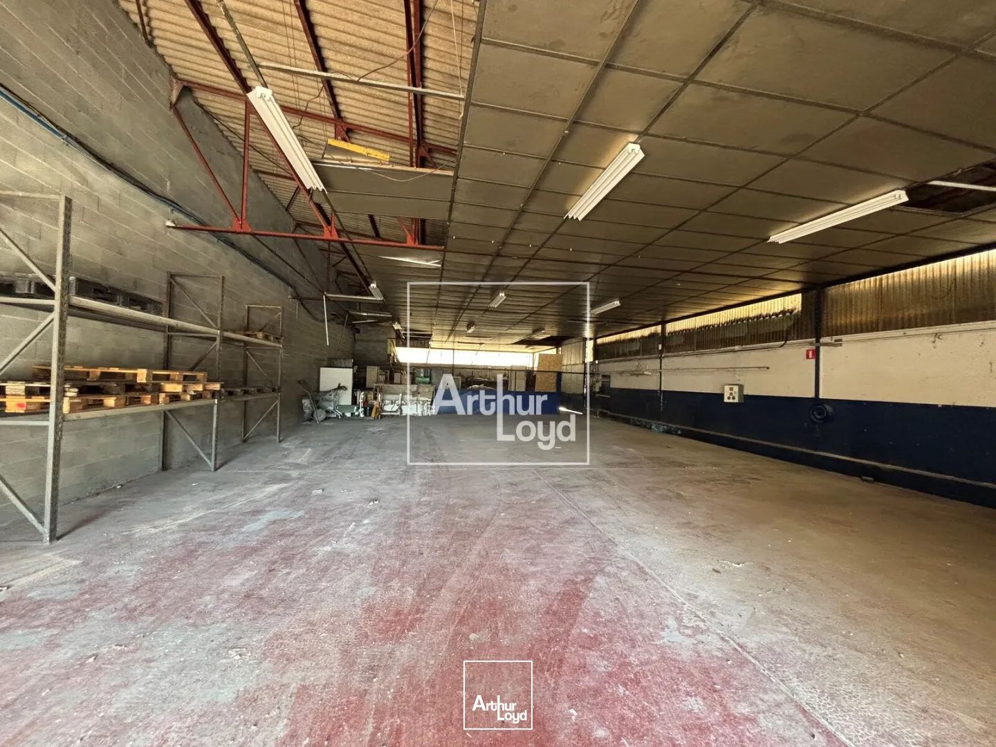 Locaux d'activité & Entrepôts - Location - SAINT EGREVE - 38120 - 343-343 - 7758402