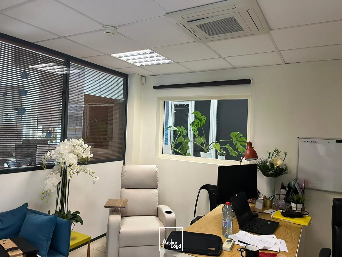 Locaux d'activité & Entrepôts - Location - SARTROUVILLE - 78500 - 3087.7-3087.7 - 7758568