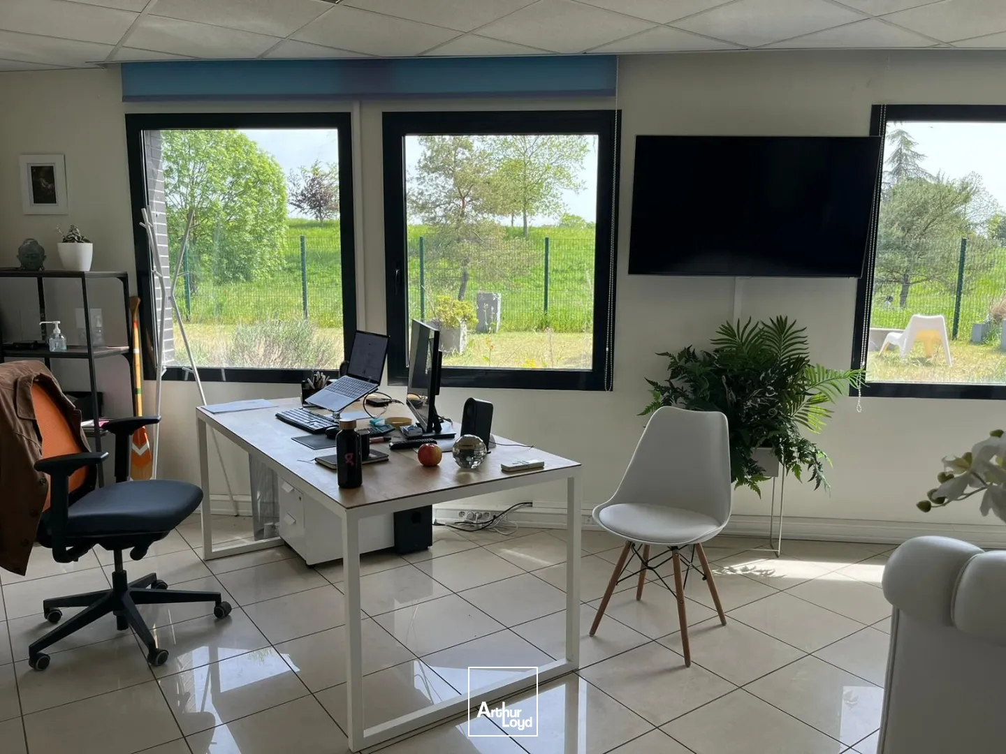 Locaux d'activité & Entrepôts - Location - SARTROUVILLE - 78500 - 3087.7-3087.7 - 7758569