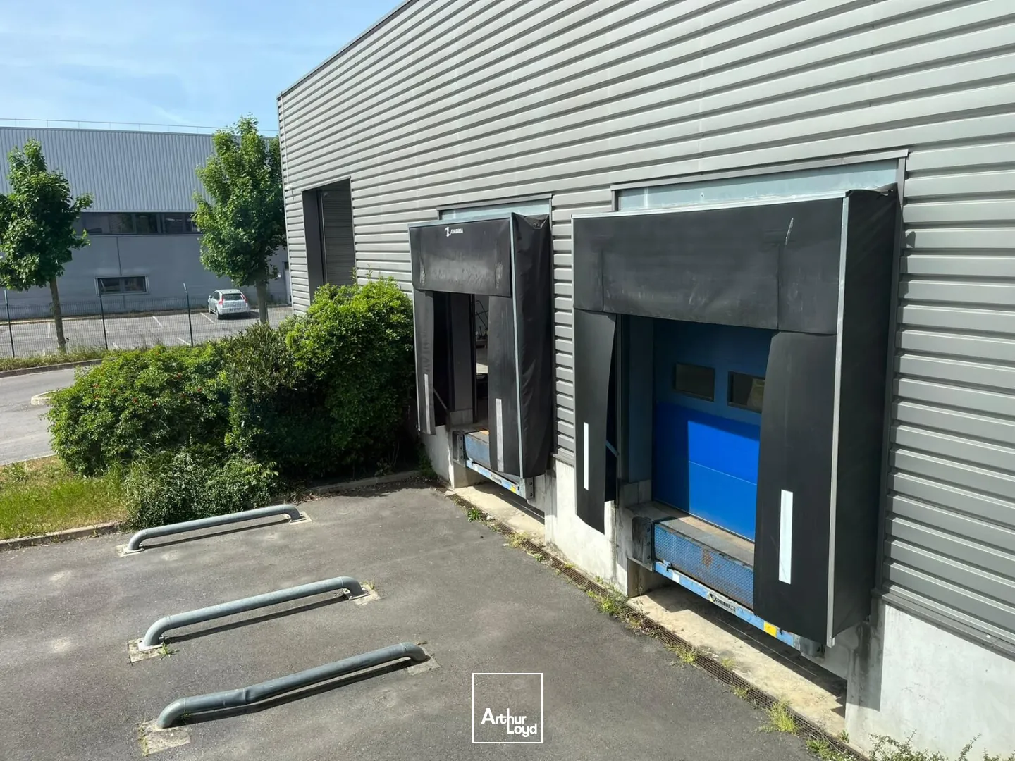 Locaux d'activité & Entrepôts - Location - SARTROUVILLE - 78500 - 3087.7-3087.7 - 7758575