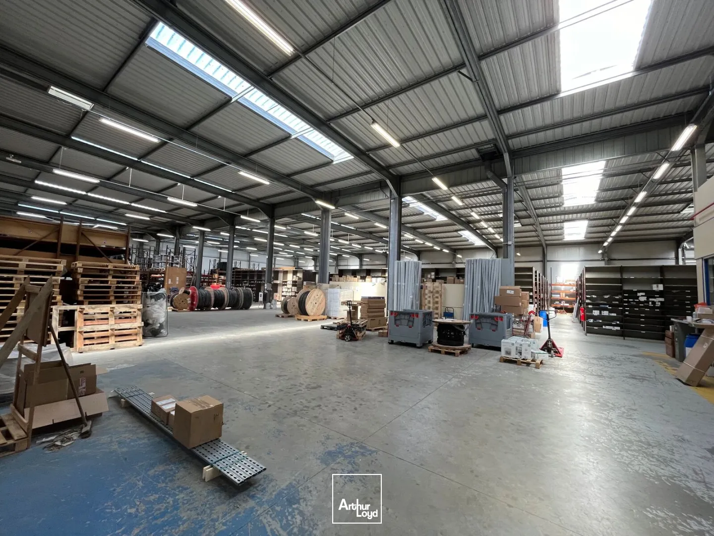 Locaux d'activité & Entrepôts - Location - NOGENT SUR OISE - 60180 - 2999-2999 - 7759200
