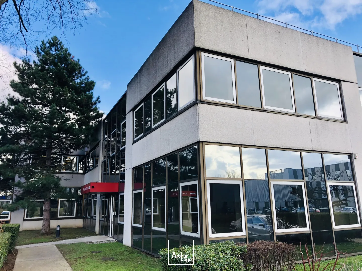 Locaux d'activité & Entrepôts - Location - TREMBLAY EN FRANCE - 93290 - 364.31-766.31 - 7759461