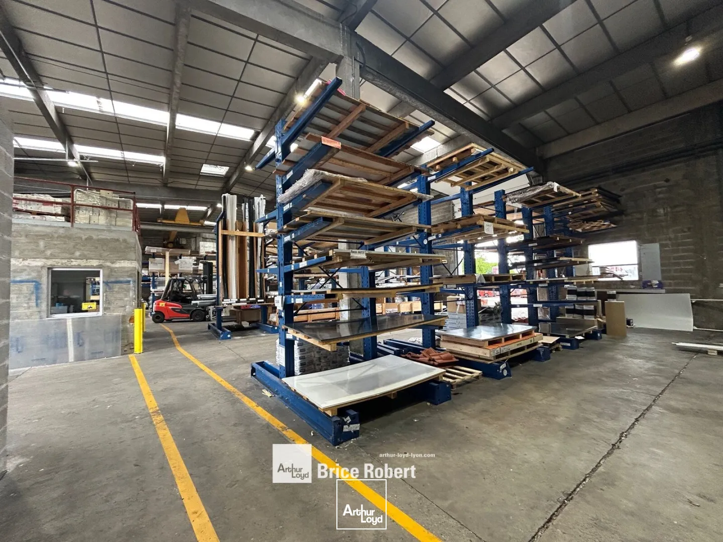 Locaux d'activité & Entrepôts - Location - GENAS - 69740 - 2070-2070 - 7759607