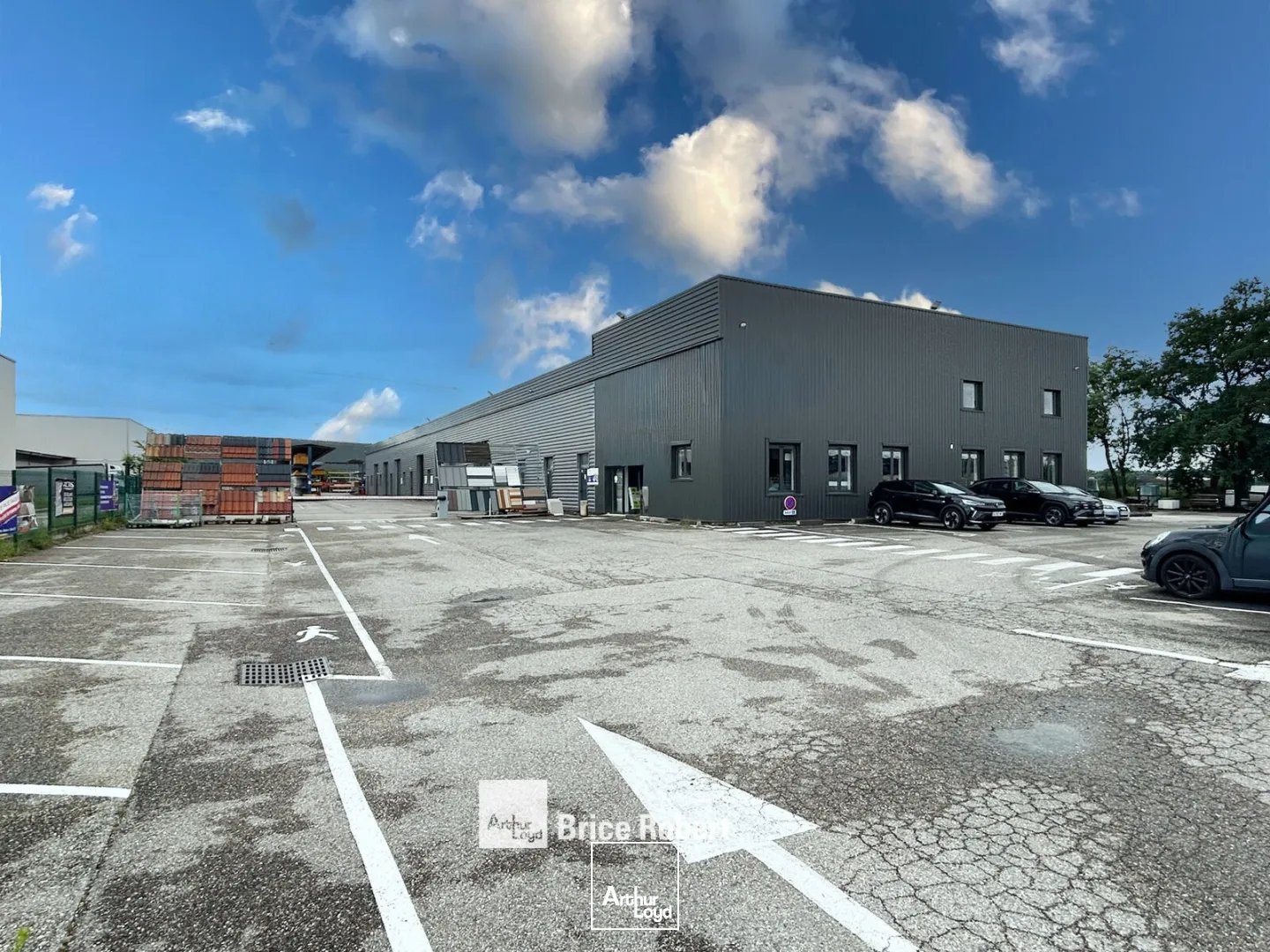 Locaux d'activité & Entrepôts - Location - GENAS - 69740 - 2070-2070 - 7759601