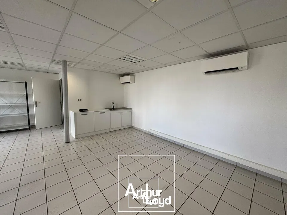 Bureaux - Location - BRIVE-LA-GAILLARDE - 19100 - 45-45 - 7760205