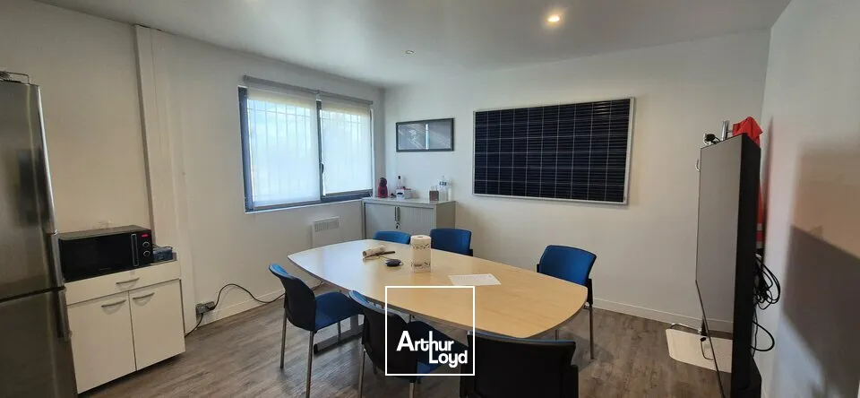 Locaux d'activité & Entrepôts - Location - LONGVIC - 21600 - 2084-2084 - 7760219
