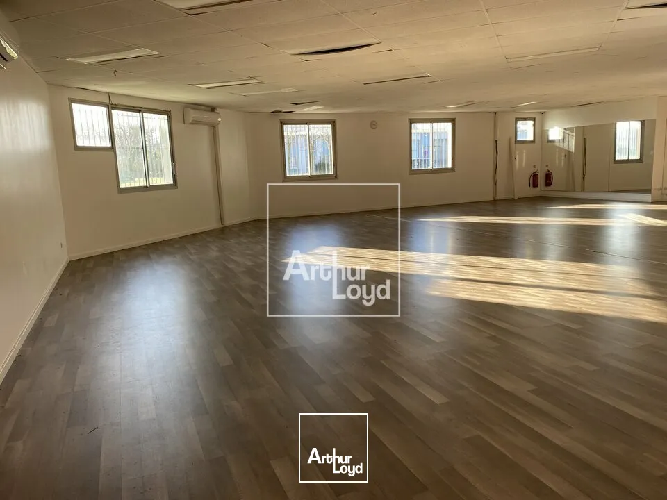 Locaux d'activité & Entrepôts - Vente - BONDOUFLE - 91070 - 795-795 - 7760241