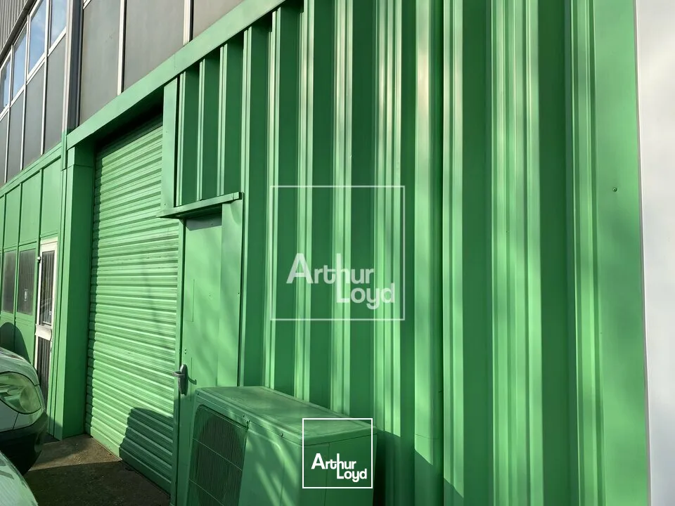 Locaux d'activité & Entrepôts - Location - BONDOUFLE - 91070 - 368-818 - 7760256