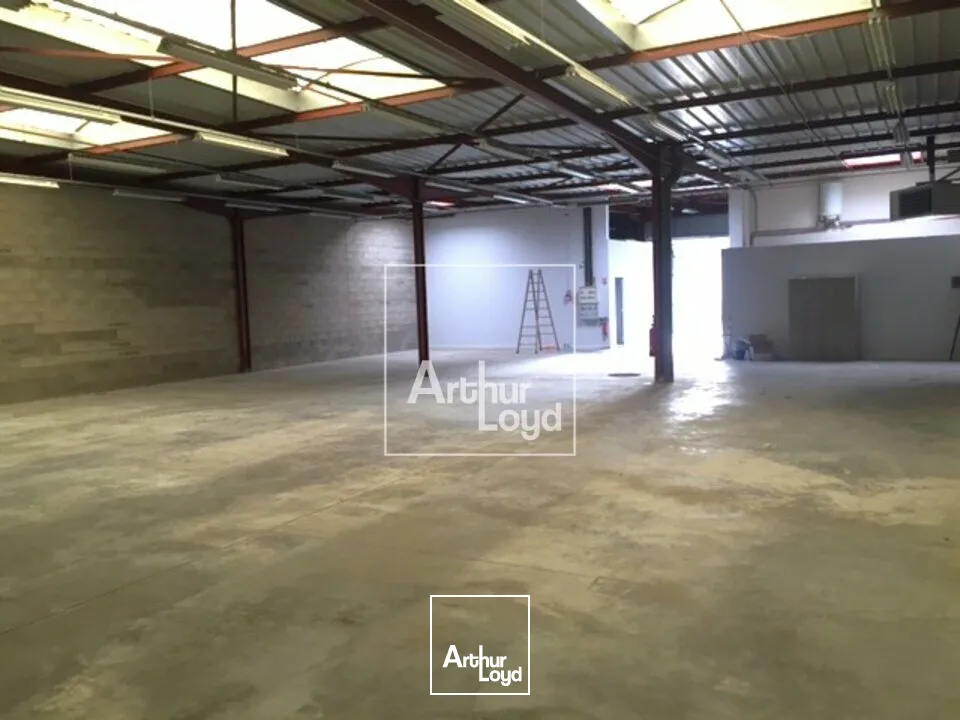 Locaux d'activité & Entrepôts - Location - BONDOUFLE - 91070 - 562-562 - 7760288