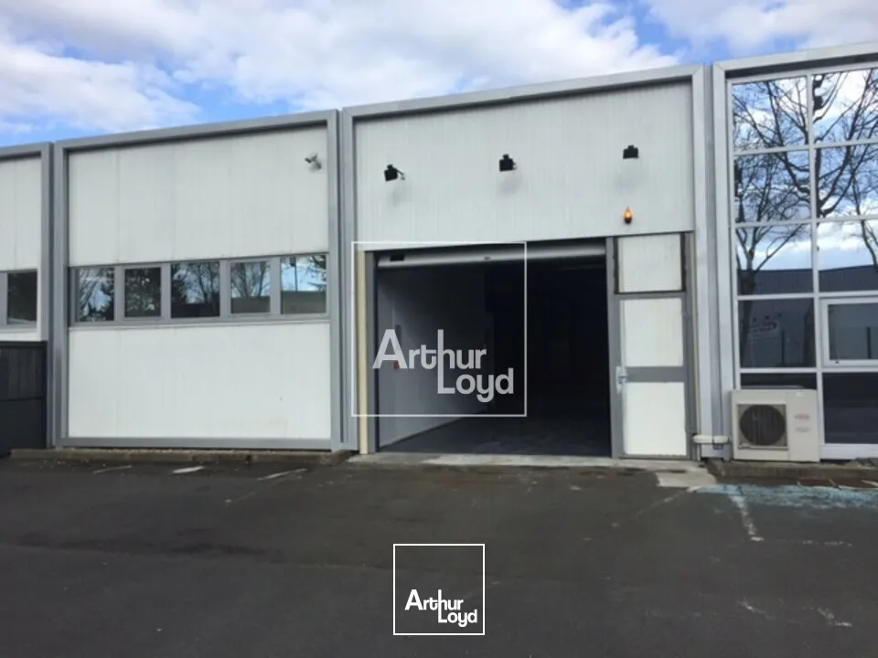 Locaux d'activité & Entrepôts - Location - BONDOUFLE - 91070 - 562-562 - 7760285