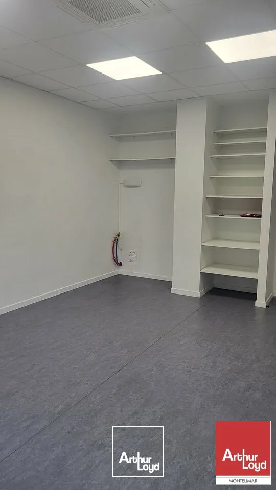 Bureaux - Location - MONTBOUCHER SUR JABRON - 26740 - 21.7-21.7 - 7761692