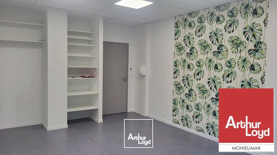 Bureaux - Location - MONTBOUCHER SUR JABRON - 26740 - 21.7-21.7 - 7761696