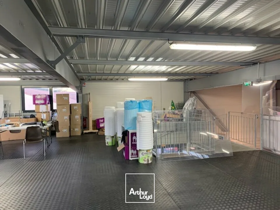 Locaux d'activité & Entrepôts - Vente - THIONVILLE - 57100 - 705-705 - 7761707