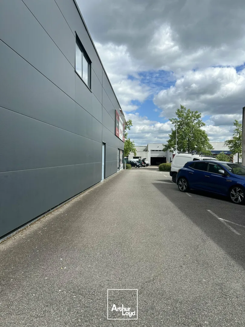 Locaux d'activité & Entrepôts - Vente - THIONVILLE - 57100 - 705-705 - 7761704