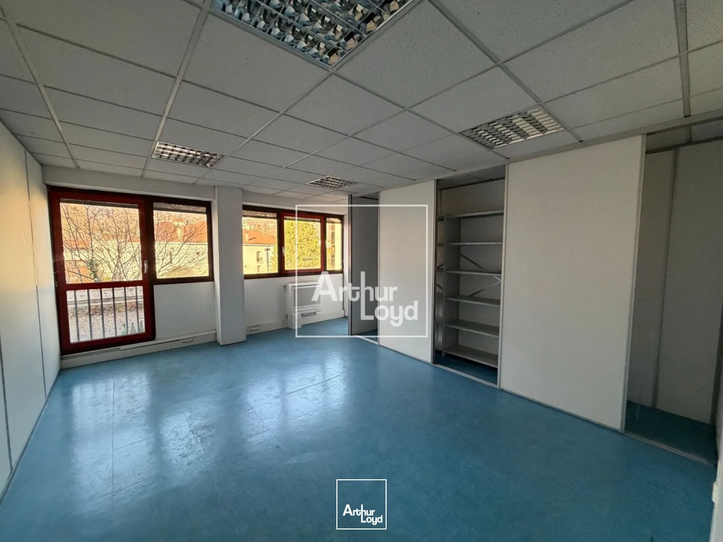 Bureaux - Vente - LA TRONCHE - 38700 - 456-456 - 7761991