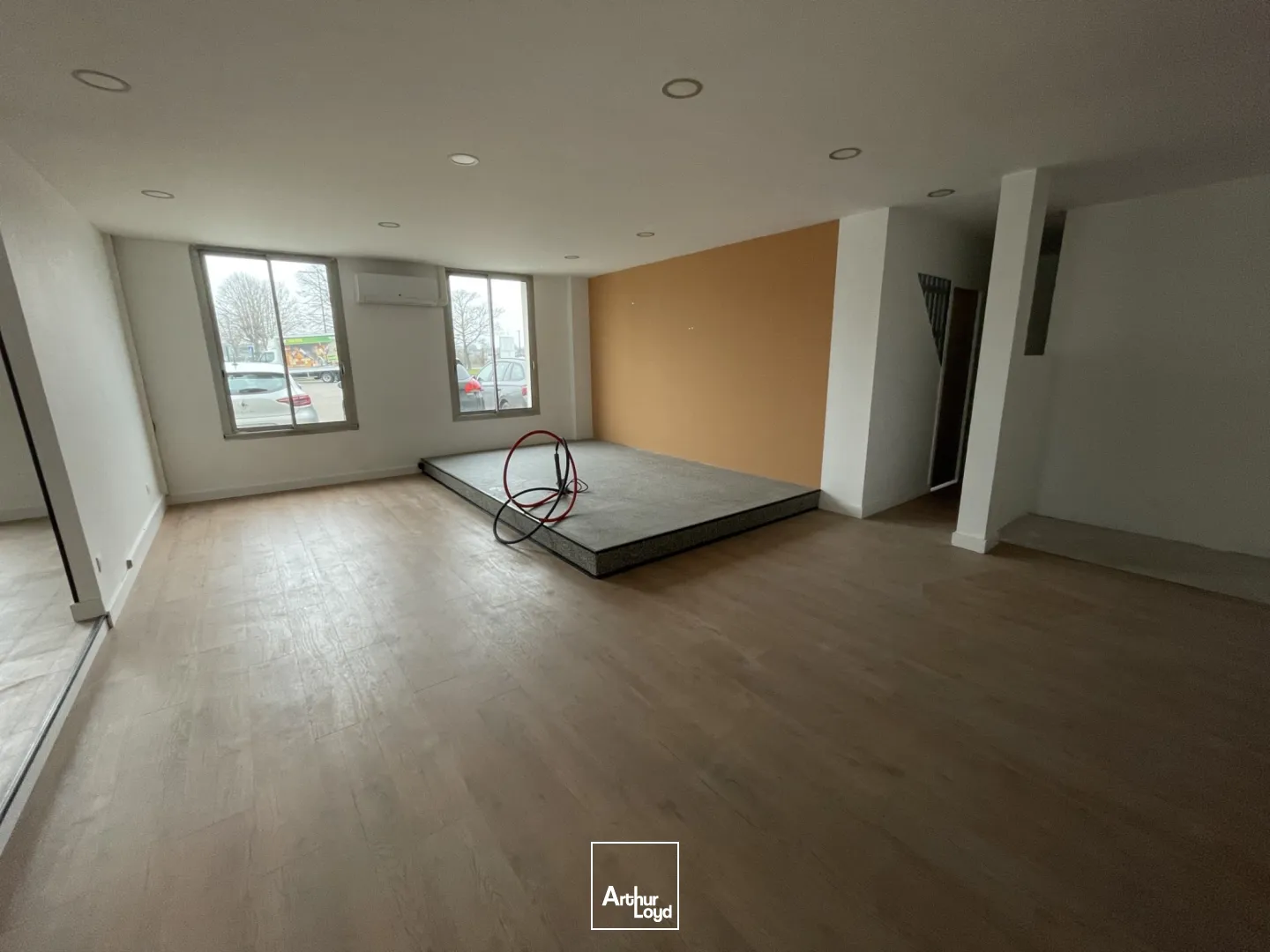 Locaux d'activité & Entrepôts - Location - SOTTEVILLE LES ROUEN - 76300 - 436-436 - 7762035