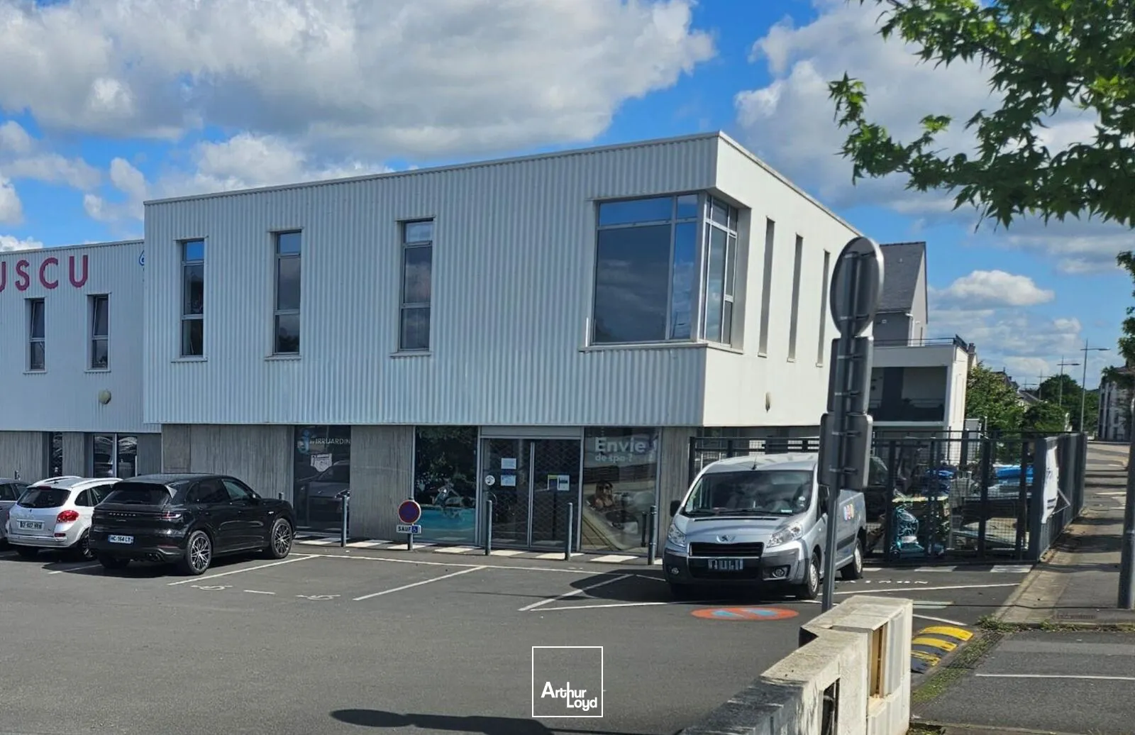 Locaux commerciaux - Location - THOUARE SUR LOIRE - 44470 - 245-245 - 7762183