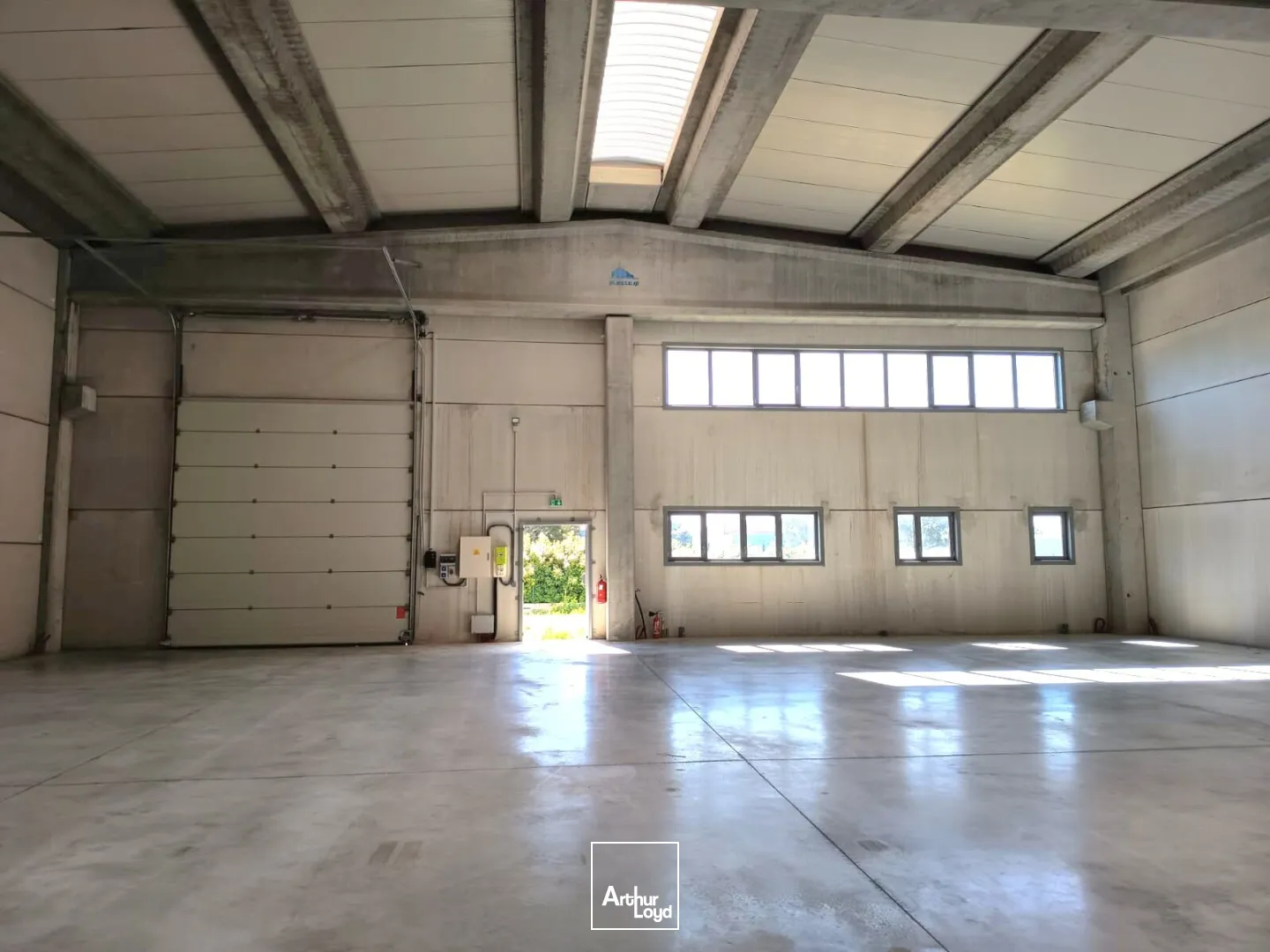 Locaux d'activité & Entrepôts - Location - SIGNES - 83870 - 1166-1166 - 7762340