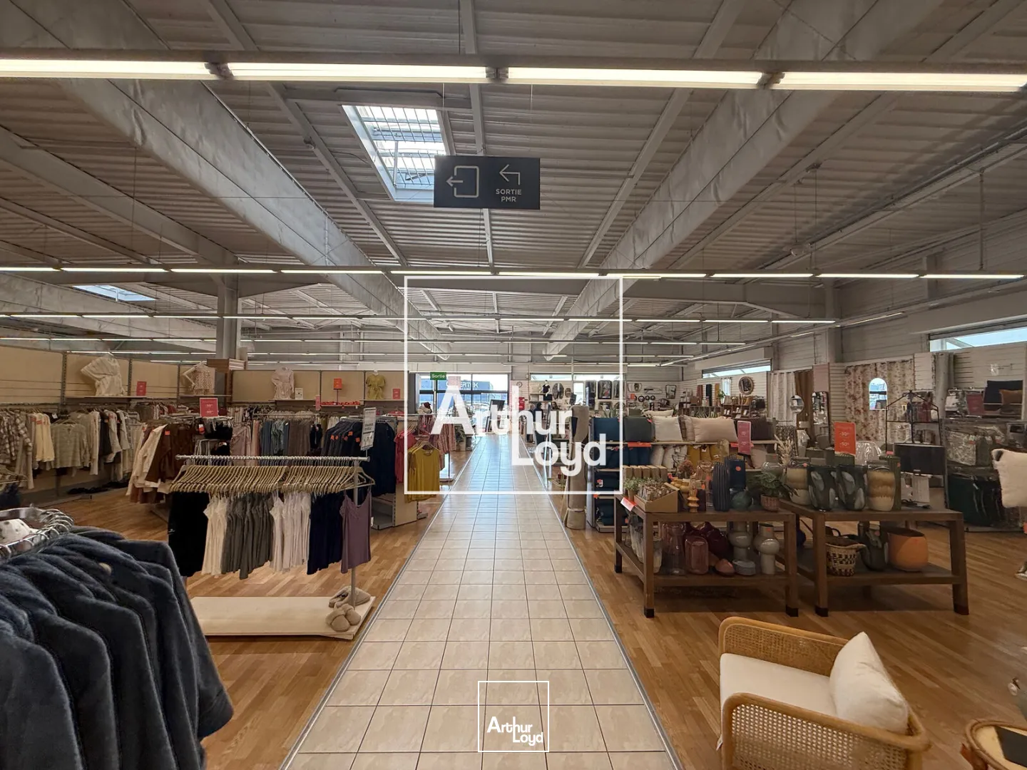Locaux commerciaux - Location - PORTET SUR GARONNE - 31120 - 1533.66-1533.66 - 7762360