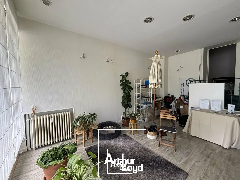 Bureaux - Location - BRIVE-LA-GAILLARDE - 19100 - 45-45 - 7762696