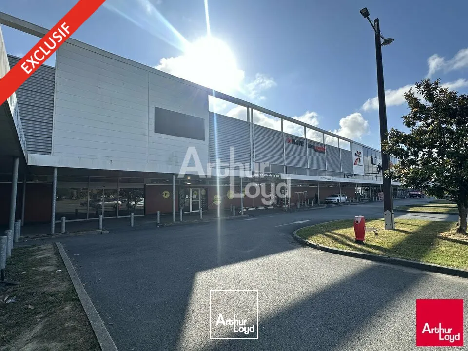 Locaux commerciaux - Vente - LIFFRE - 35340 - 245-245 - 7762739
