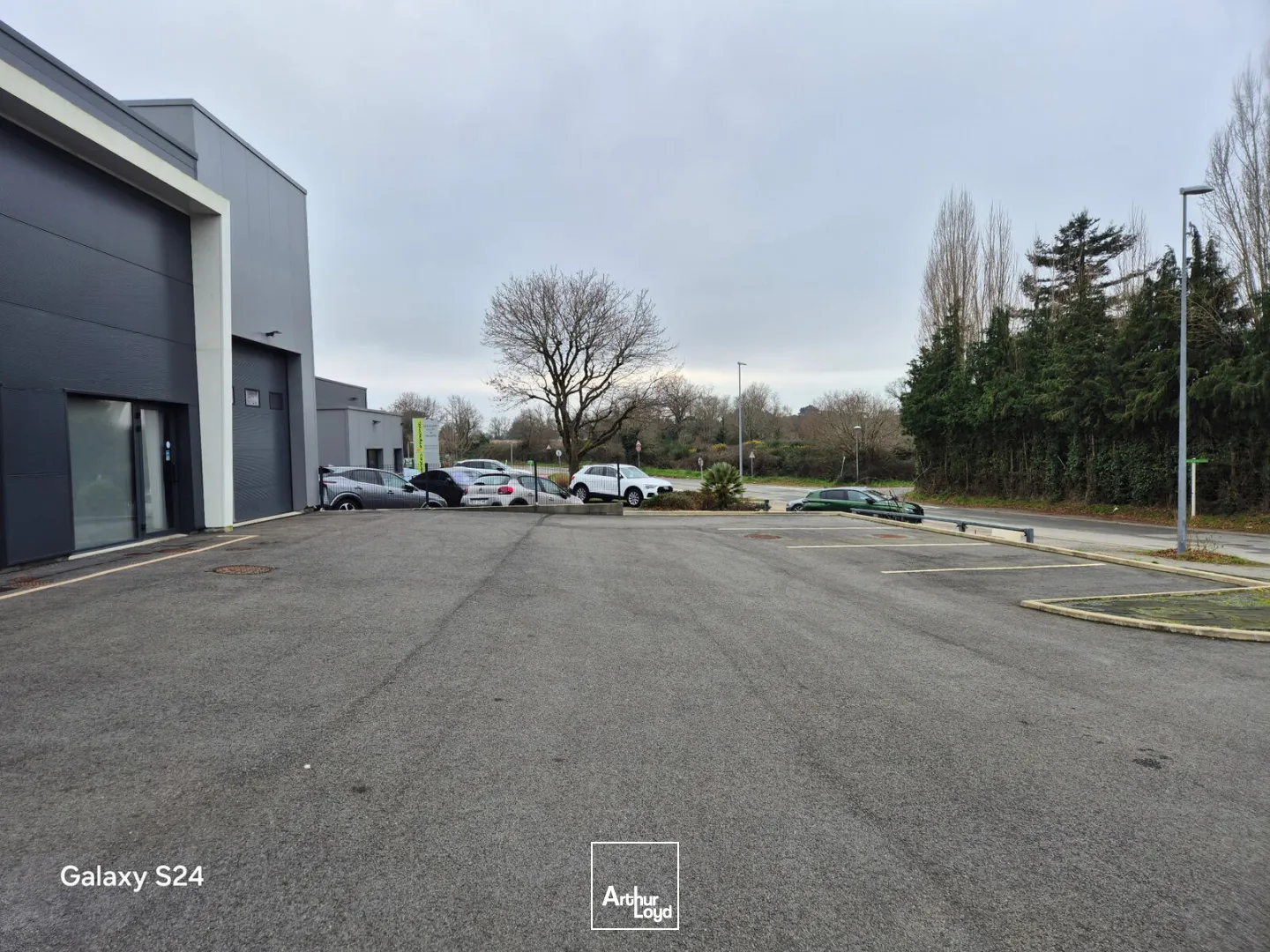 Locaux d'activité & Entrepôts - Location - SAINT BREVIN LES PINS - 44250 - 165-165 - 7763056