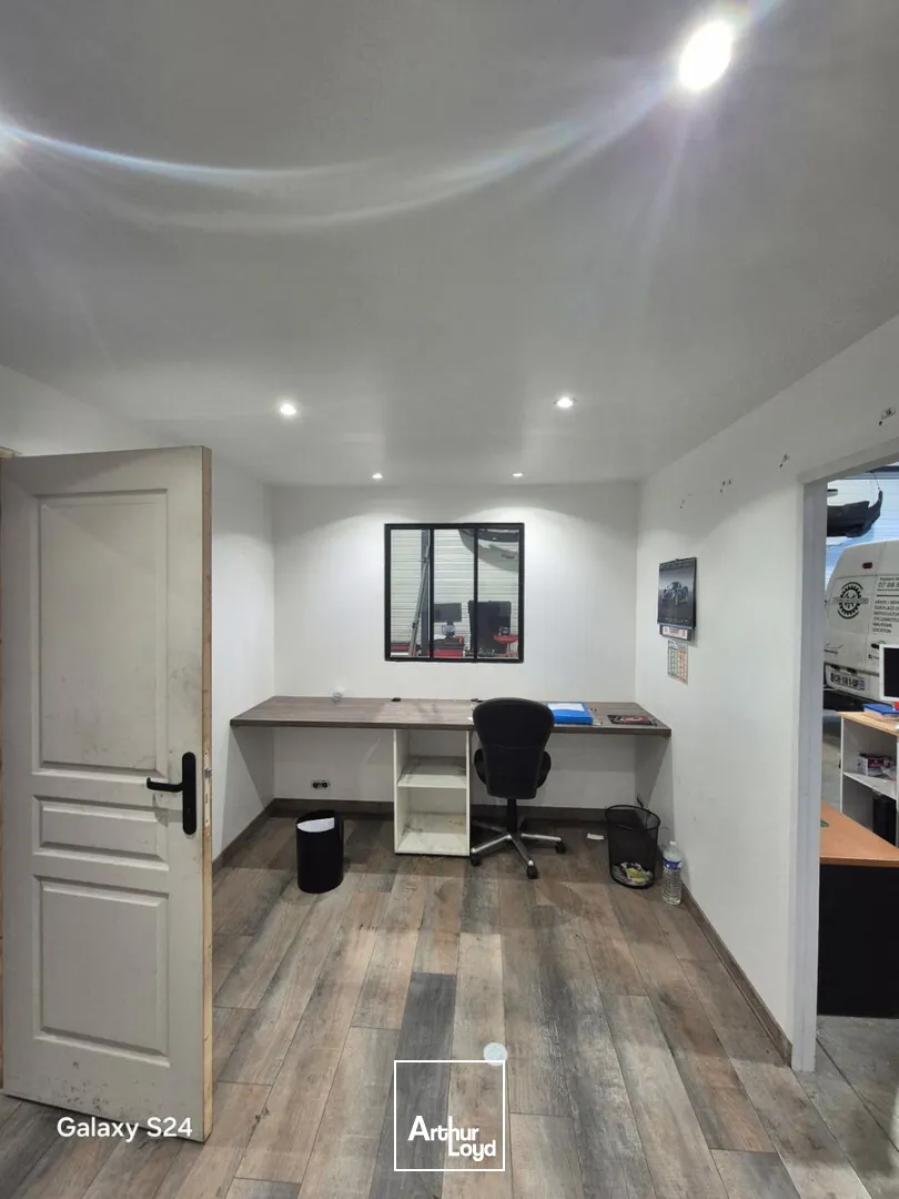 Locaux d'activité & Entrepôts - Location - SAINT BREVIN LES PINS - 44250 - 165-165 - 7763061