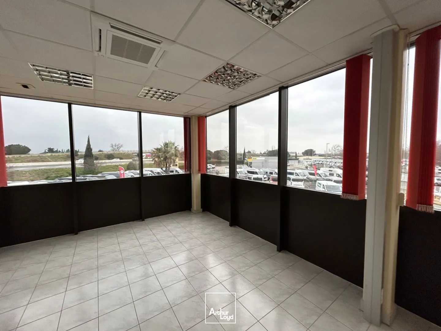 Locaux d'activité & Entrepôts - Location - PERPIGNAN - 66000 - 172-867 - 7763087