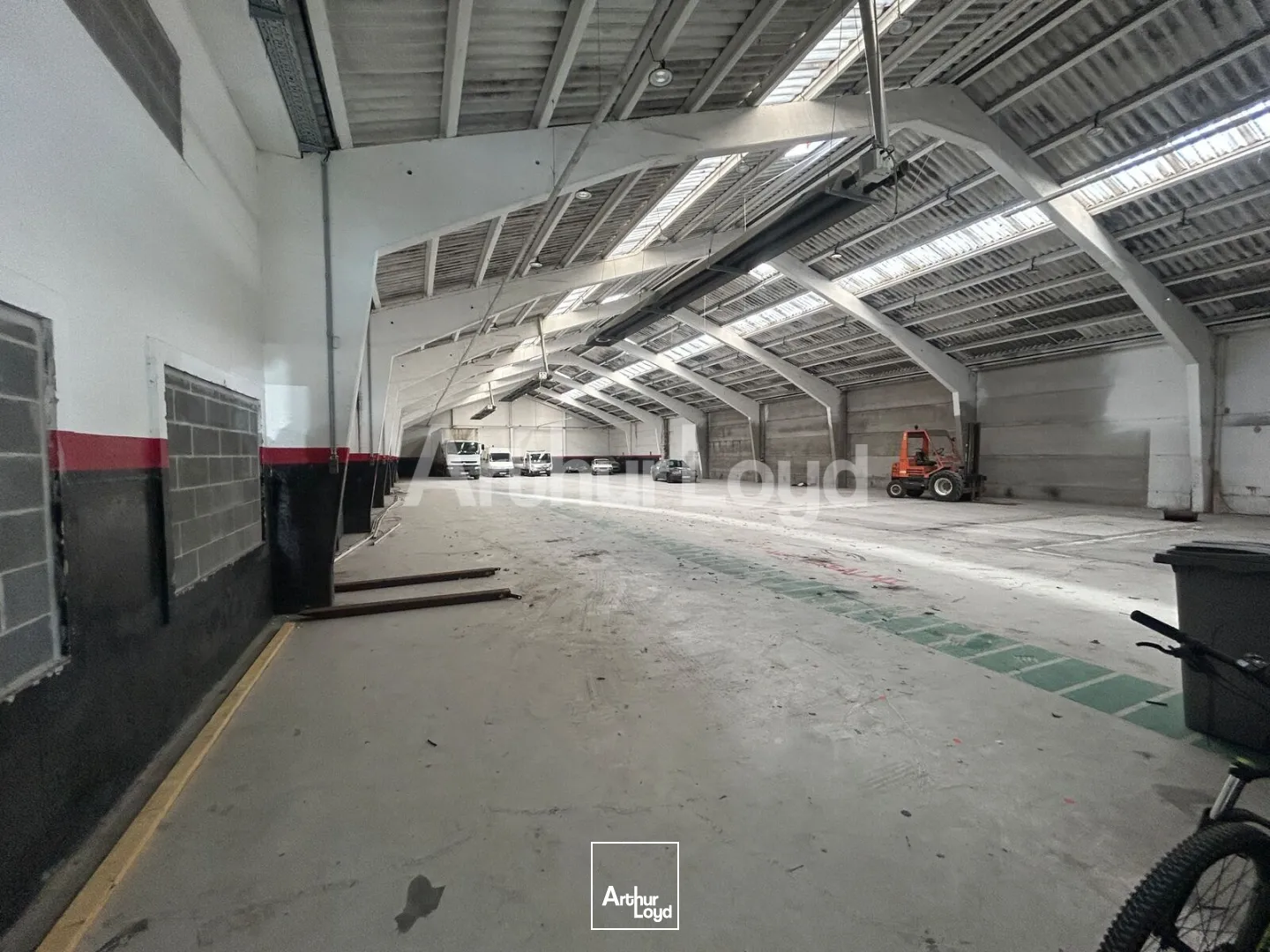 Locaux d'activité & Entrepôts - Location - ROUBAIX - 59100 - 1275-1275 - 7763237