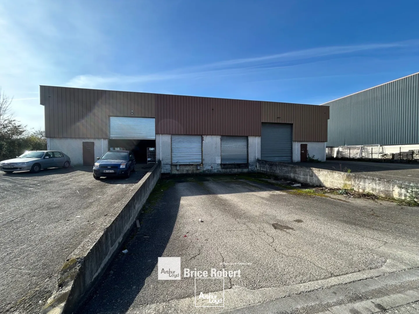 Locaux d'activité & Entrepôts - Vente - VAULX EN VELIN - 69120 - 1180-1180 - 7763386