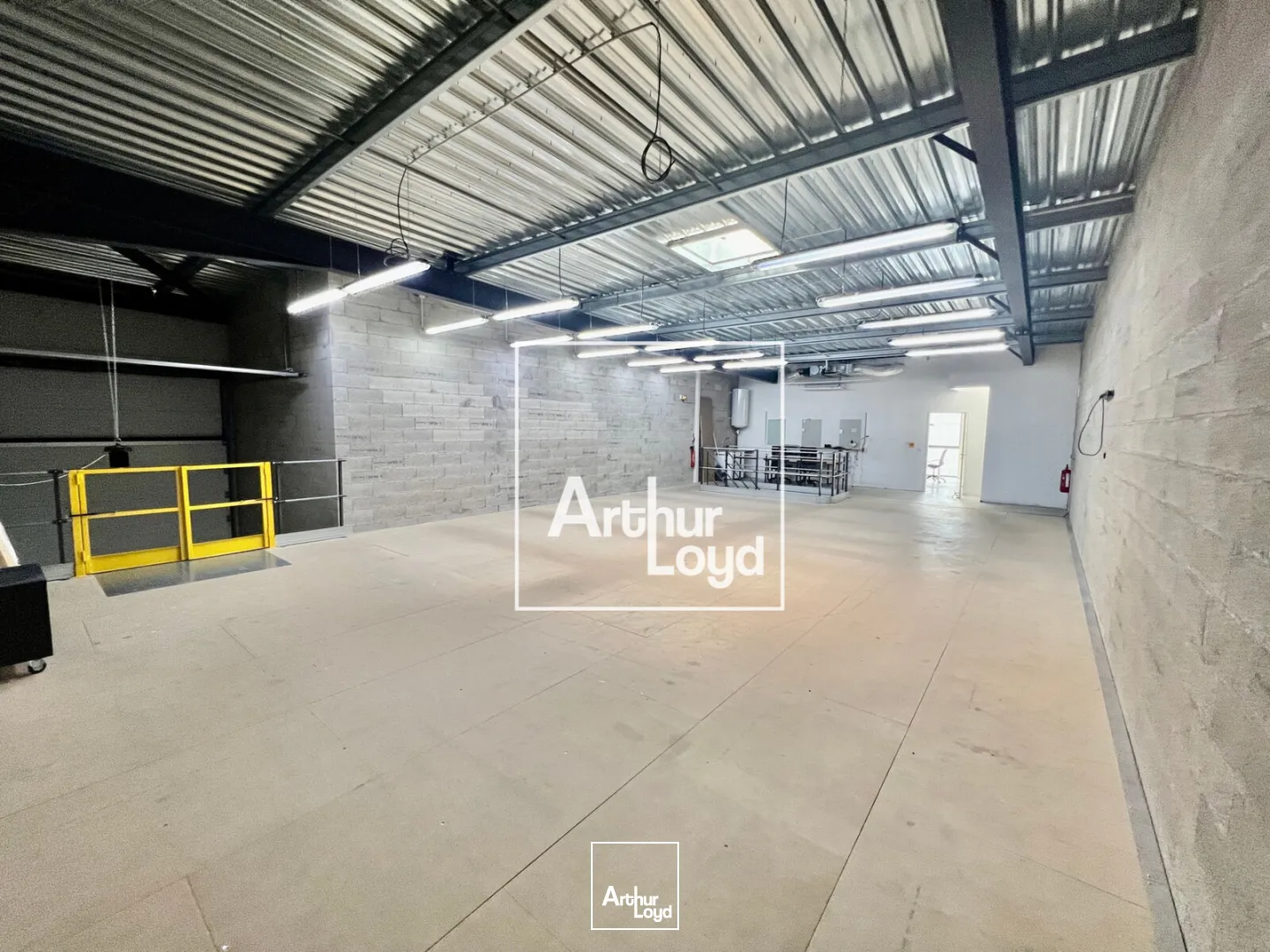 Locaux d'activité & Entrepôts - Location - MUDAISON - 34130 - 334.5-334.5 - 7763752
